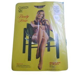 Vintage Womens Super Sheer Panty Hose Queen 600 Beige 100% Nylon RN 44502 USA